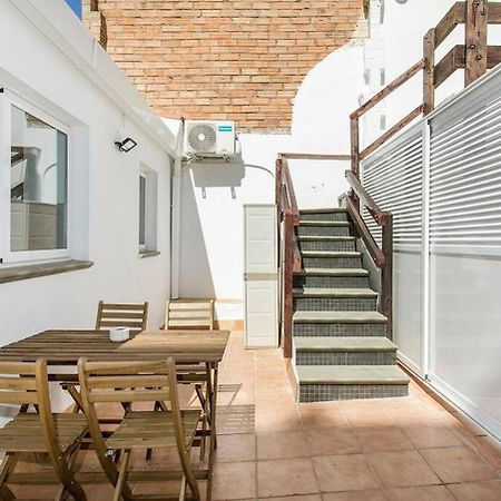 Cozy&New With Terrace Apartment Оспиталет де Лобрегат Екстериор снимка
